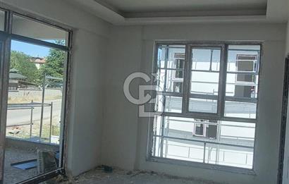GÖLBAŞI HACILARDA SİTE İÇERİSİNDE BUTİK 5+1 VİLLA