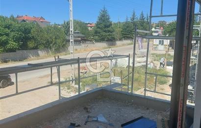 GÖLBAŞI HACILARDA SİTE İÇERİSİNDE BUTİK 5+1 VİLLA
