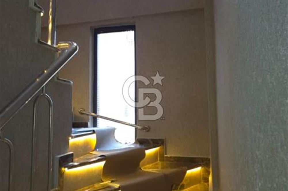Ulamışta Emsalsiz Süper Lüks Villa