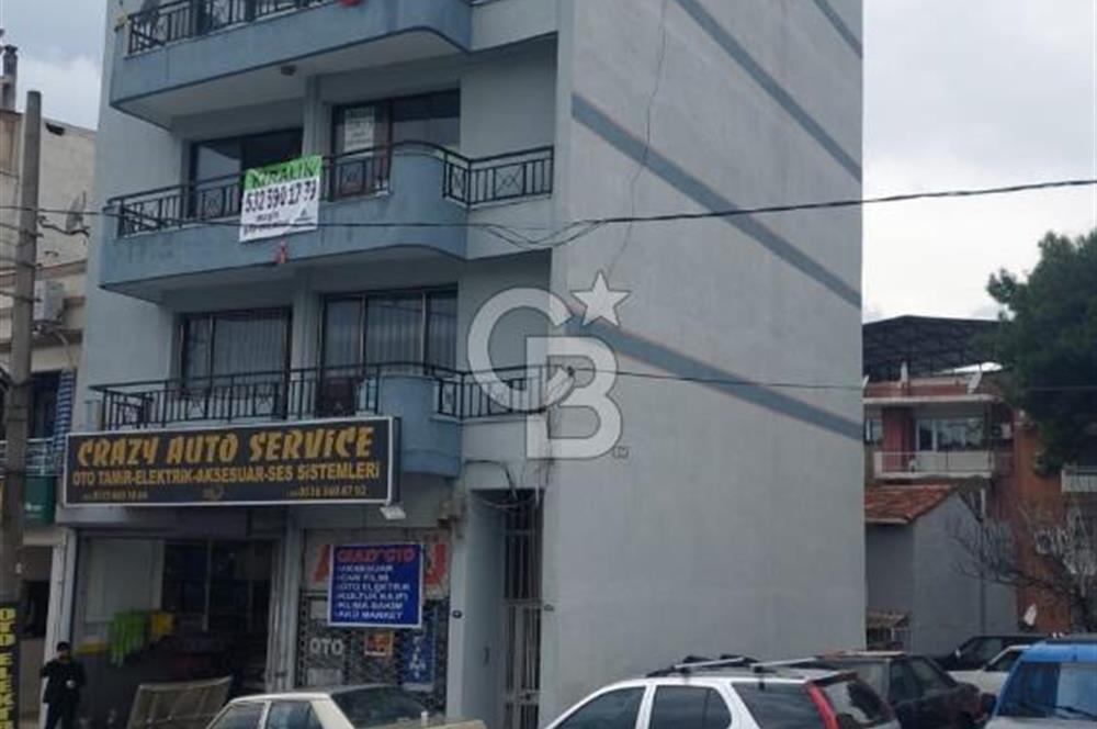 KARABAĞLARDA KOMPLE SATILIK BİNA