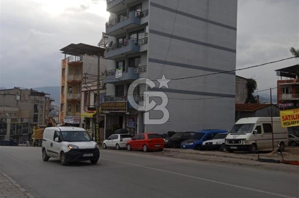 KARABAĞLARDA KOMPLE SATILIK BİNA