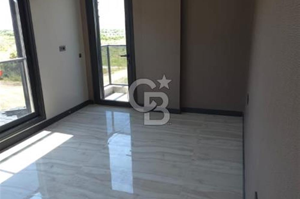 Ulamışta Emsalsiz Süper Lüks Villa