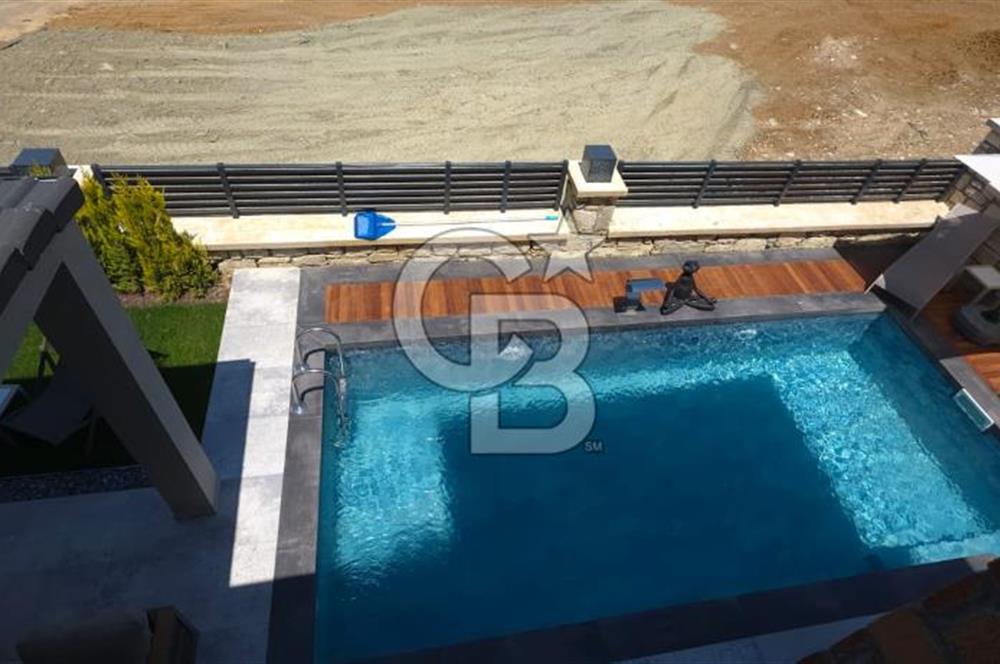 Ulamışta Emsalsiz Süper Lüks Villa
