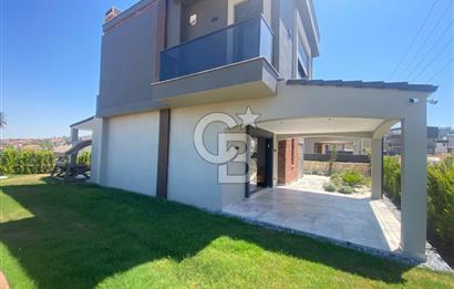 Ulamışta Emsalsiz Süper Lüks Villa