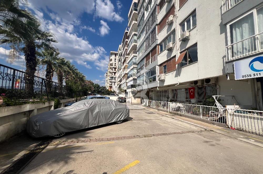 Sahil Bulvarı’nda Eşsiz Manzaralı 3+1 Ferah Satılık Yalı Dairesi