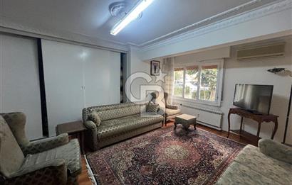 Sahil Bulvarı’nda Eşsiz Manzaralı 3+1 Ferah Satılık Yalı Dairesi