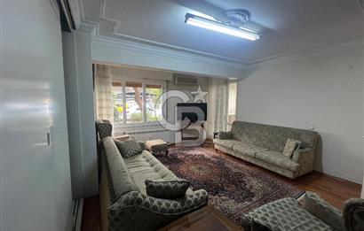 Sahil Bulvarı’nda Eşsiz Manzaralı 3+1 Ferah Satılık Yalı Dairesi