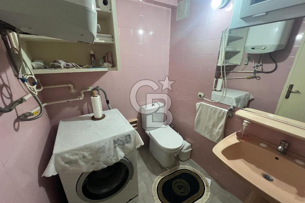 Sahil Bulvarı’nda Eşsiz Manzaralı 3+1 Ferah Satılık Yalı Dairesi