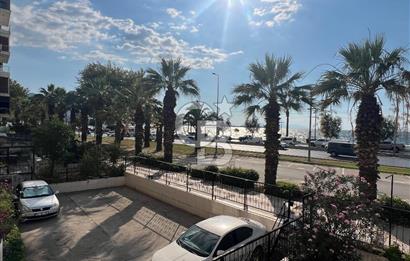 Sahil Bulvarı’nda Eşsiz Manzaralı 3+1 Ferah Satılık Yalı Dairesi