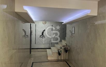 Sahil Bulvarı’nda Eşsiz Manzaralı 3+1 Ferah Satılık Yalı Dairesi