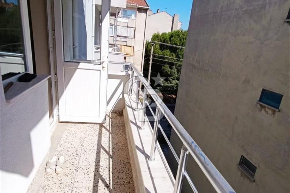 ÇANAKKALE MERKEZ SİTE İÇİNDE İÇ TADİLATI YAPILMIŞ 2+1 KİRALIK