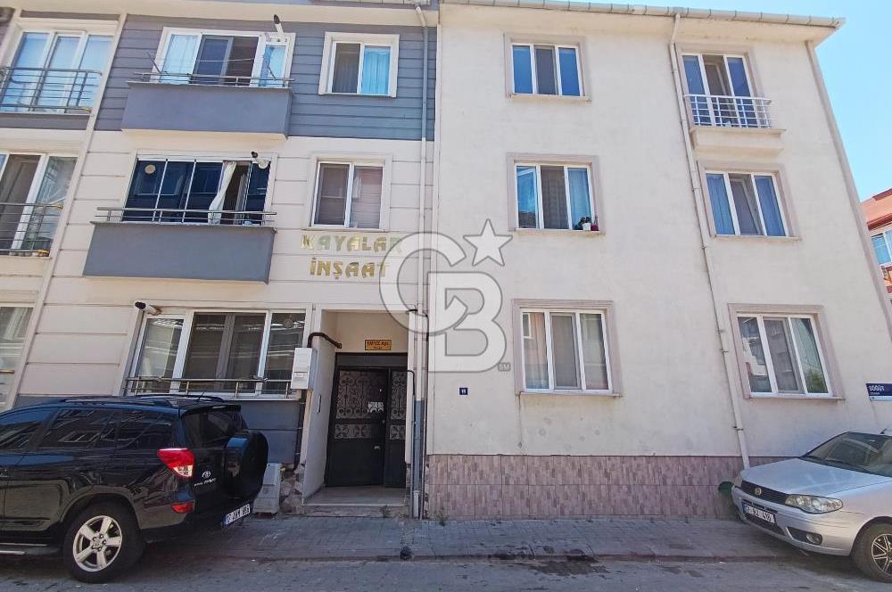 BİGA MERKEZ CADDE ÜZERİ GENİŞ FERAH EŞYALI 1+1 KİRALIK DAİRE