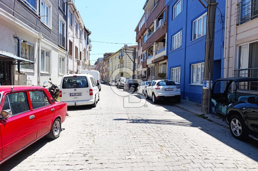 BİGA MERKEZ CADDE ÜZERİ GENİŞ FERAH EŞYALI 1+1 KİRALIK DAİRE