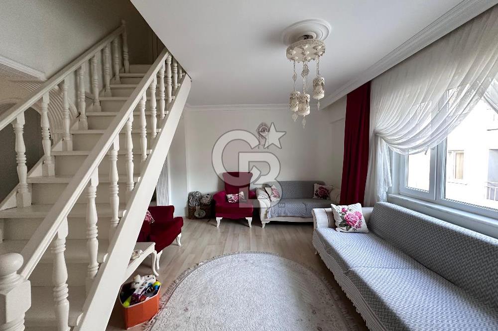 BEŞEVLER'DE MANZARALI GENİŞ TERASLI 2+1 SATILIK DUBLEKS DAİRE