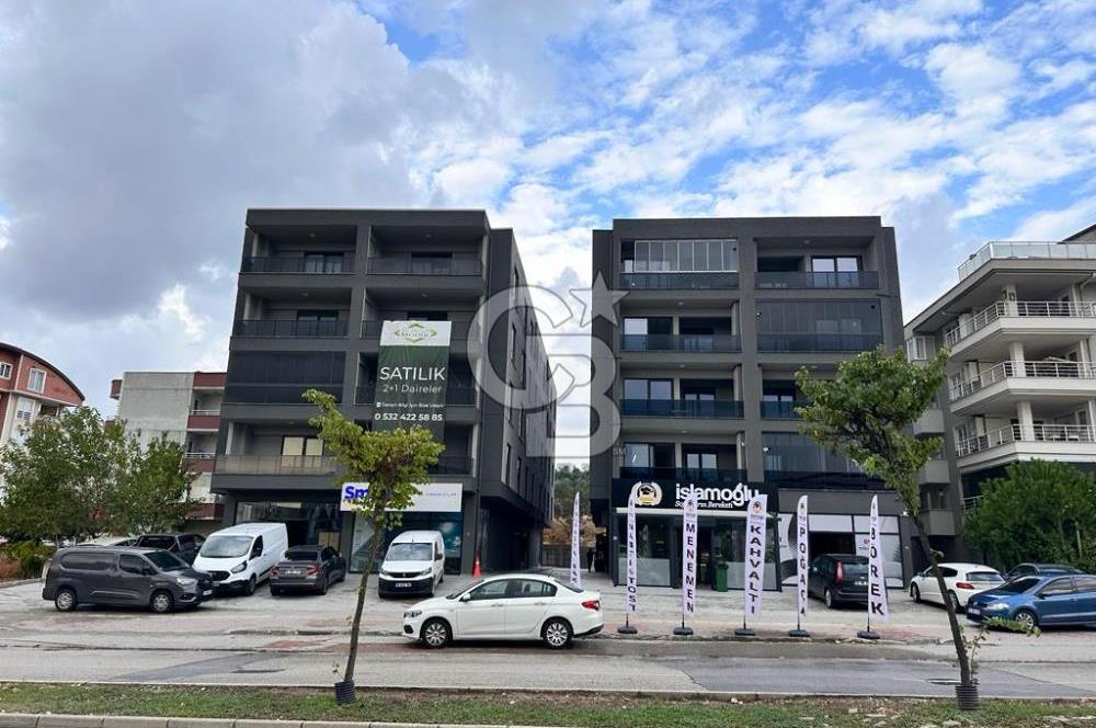 NİLÜFER,DEMİRCİ CADDESİNE CEPHE SATILIK LÜKS 2+1 DAİRE