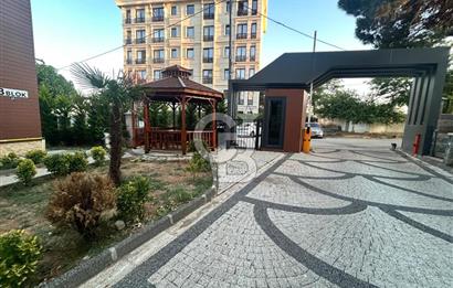 Çekmeköy Alemdağ'da Site içerisinde 3+1 özel dekorasyonlu daire