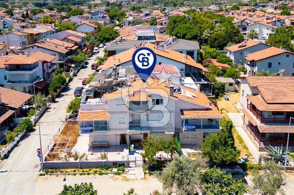Urla Çeşmealtı'nda Komple Satılık 3 Villa