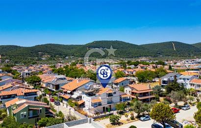 Urla Çeşmealtı'nda Komple Satılık 3 Villa