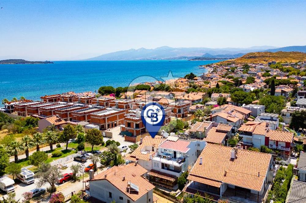 Urla Çeşmealtı'nda Komple Satılık 3 Villa