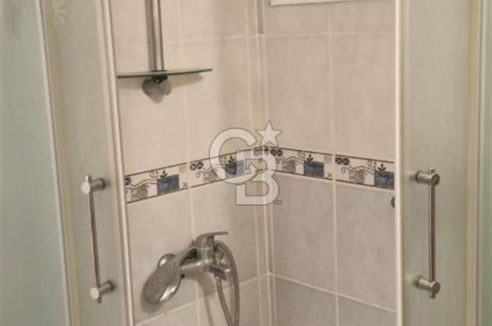 Balçova’da Ekonomi Üniversitesine Yürüme Mesafesinde Eşyalı Kiralık 3+1 Daire