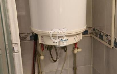 Balçova’da Ekonomi Üniversitesine Yürüme Mesafesinde Eşyalı Kiralık 3+1 Daire