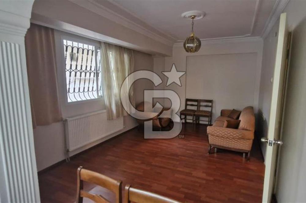 Balçova’da Ekonomi Üniversitesine Yürüme Mesafesinde Eşyalı Kiralık 3+1 Daire