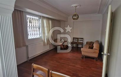 Balçova’da Ekonomi Üniversitesine Yürüme Mesafesinde Eşyalı Kiralık 3+1 Daire
