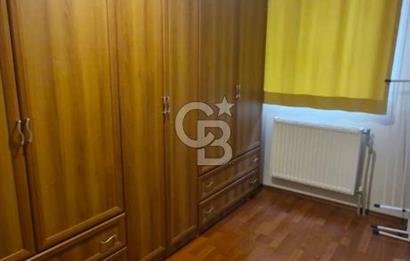 Balçova’da Ekonomi Üniversitesine Yürüme Mesafesinde Eşyalı Kiralık 3+1 Daire