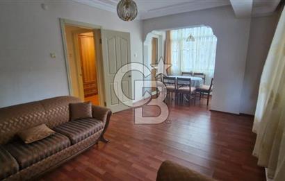 Balçova’da Ekonomi Üniversitesine Yürüme Mesafesinde Eşyalı Kiralık 3+1 Daire