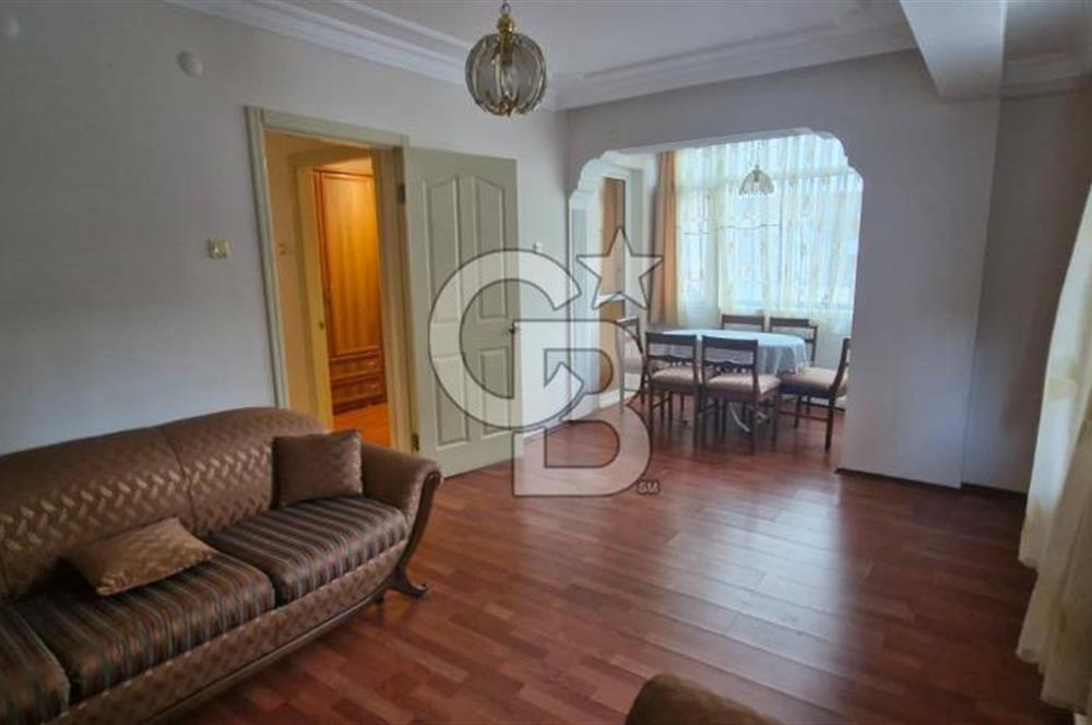 Balçova’da Ekonomi Üniversitesine Yürüme Mesafesinde Eşyalı Kiralık 3+1 Daire