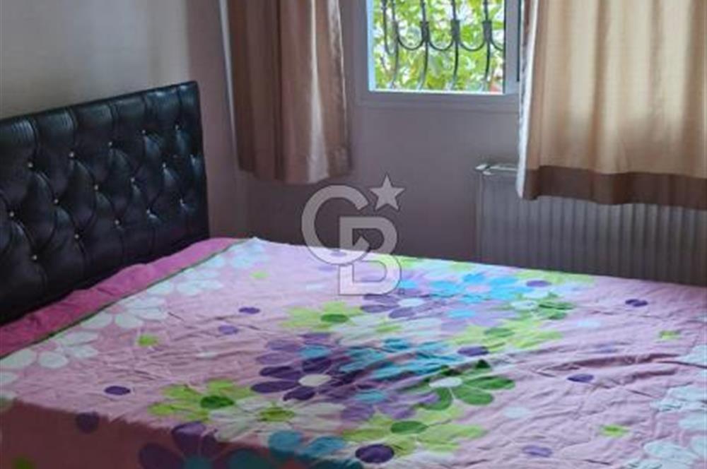 Balçova’da Ekonomi Üniversitesine Yürüme Mesafesinde Eşyalı Kiralık 3+1 Daire