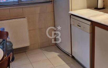 Balçova’da Ekonomi Üniversitesine Yürüme Mesafesinde Eşyalı Kiralık 3+1 Daire