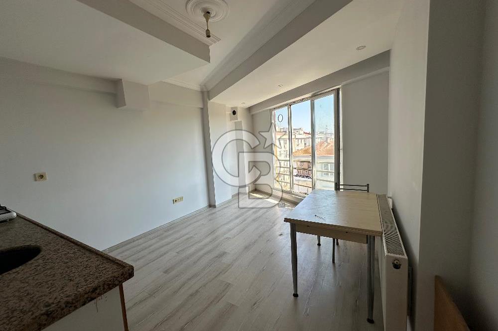 ÇANAKKALE MERKEZ ARSLANCA DA SATILIK AÇIK MUTFAK 2+1 DAiRE