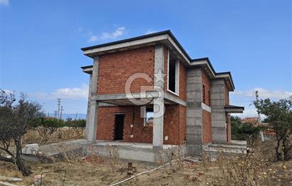 BURHANİYE/ÇORUK MAHALLESİNDE SATILIK VİLLA