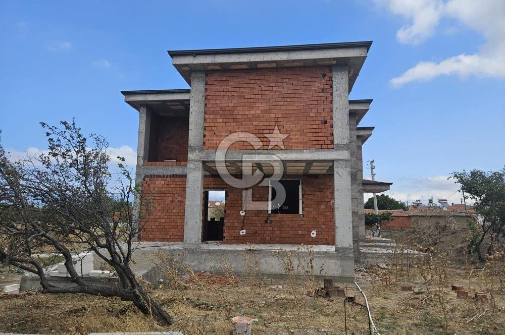 BURHANİYE/ÇORUK MAHALLESİNDE SATILIK VİLLA