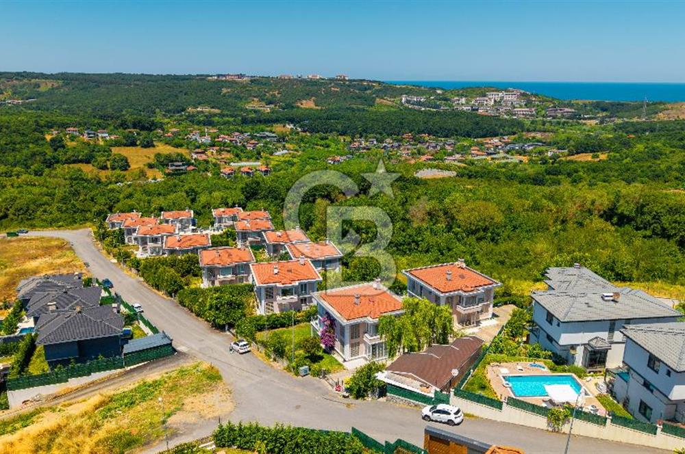 CB MARS'TAN ŞİLE'DE DENİZ MANZARALI SATILIK 4+2 TRİPLEKS VİLLA