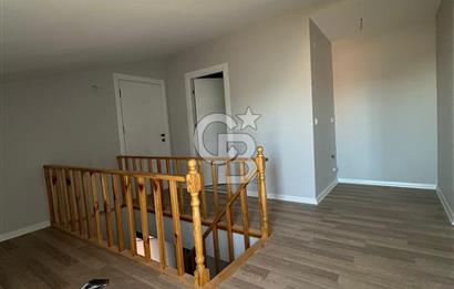 SANCAKTEPE MECLİS MAHALLESİ ANA CADDE CEPHELİ 3+2 DUBLEKS