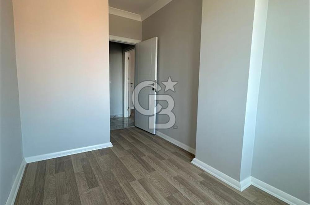 SANCAKTEPE MECLİS MAHALLESİ ANA CADDE CEPHELİ 3+2 DUBLEKS