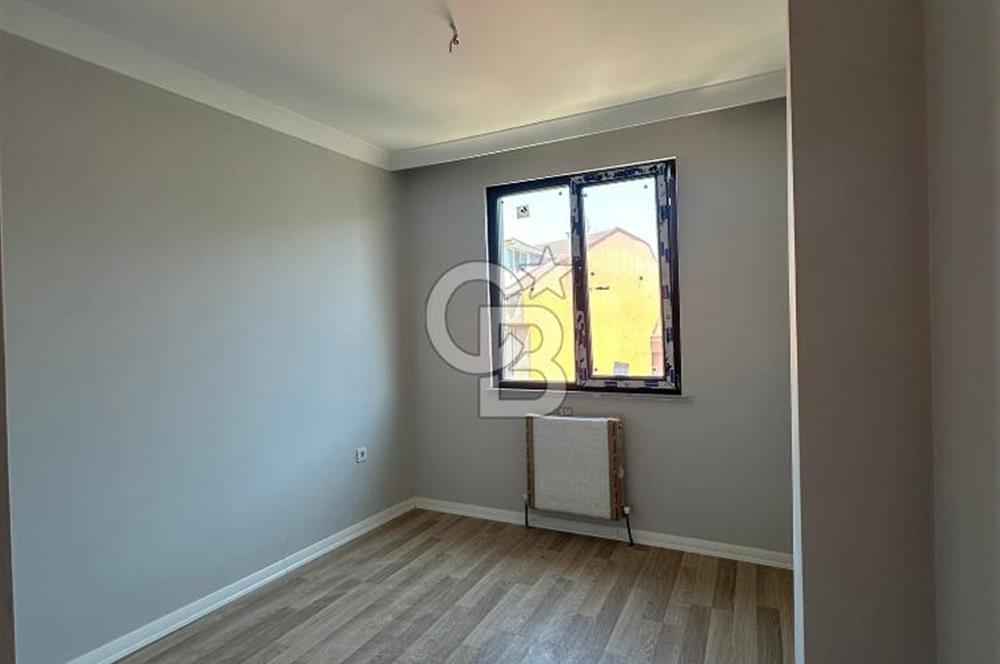 SANCAKTEPE MECLİS MAHALLESİ ANA CADDE CEPHELİ 3+2 DUBLEKS