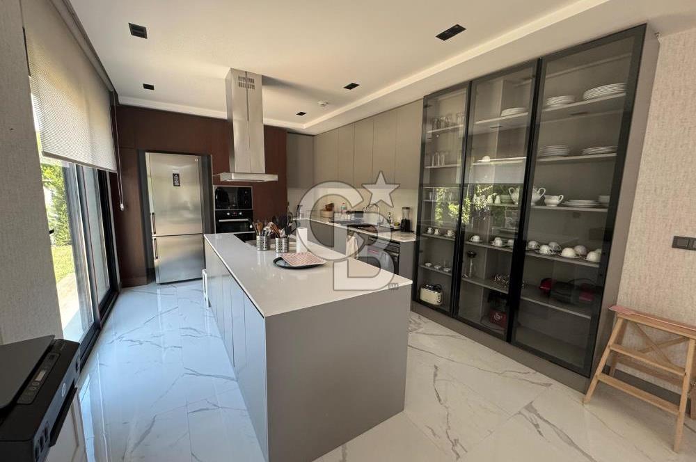 MENDERES COLDWELL BANKER POYRAZ'DAN SÜPER LÜKS TRİPLEX