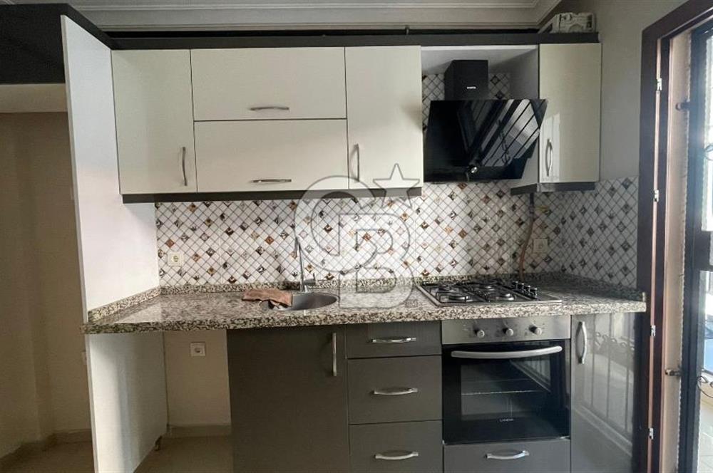 ŞİRİNYER NATO YAKINI BALKONLU DOĞAL GAZLI KAPALI MUTFAKLI 2+1 DAİRE