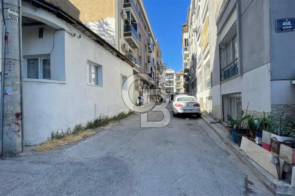 ŞİRİNYER NATO YAKINI BALKONLU DOĞAL GAZLI KAPALI MUTFAKLI 2+1 DAİRE