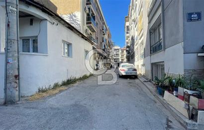 ŞİRİNYER NATO YAKINI BALKONLU DOĞAL GAZLI KAPALI MUTFAKLI 2+1 DAİRE