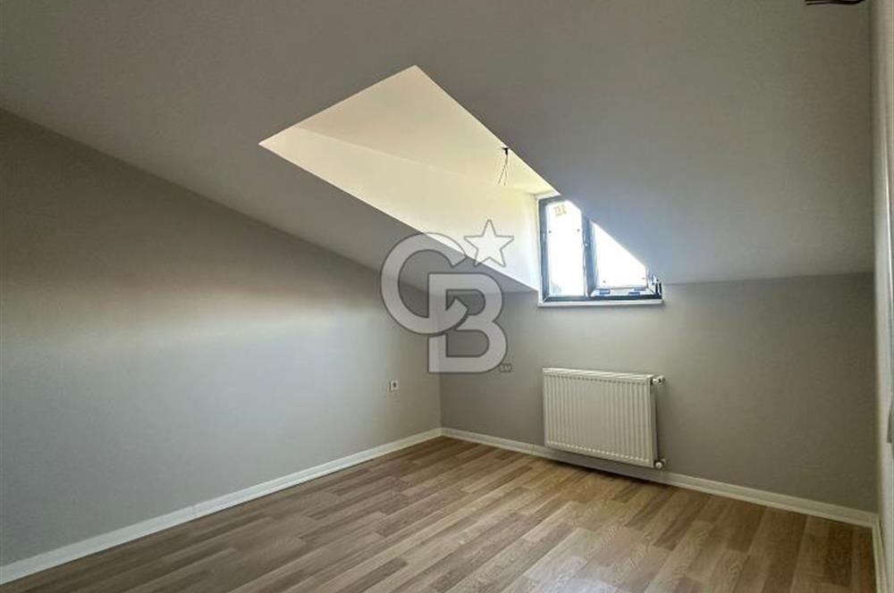 SANCAKTEPE MECLİS MAHALLESİ ANA CADDE CEPHELİ 3+2 DUBLEKS
