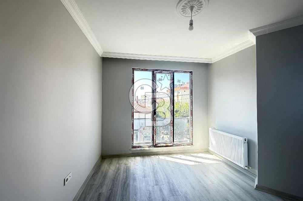 Ümraniye Parseller Mahallesi Cadde Üzerinde Komple Satılık Bina