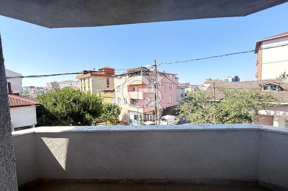 Ümraniye Parseller Mahallesi Cadde Üzerinde Komple Satılık Bina