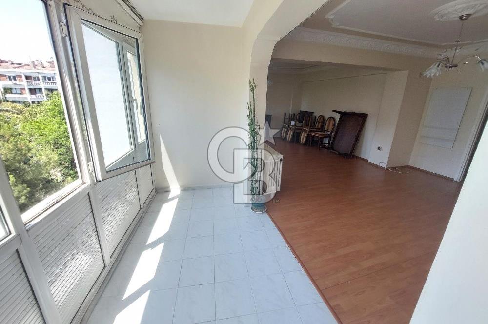 Mimar Sinan da Arakat Tadilatlı Kiralık 3+1 Daire 
