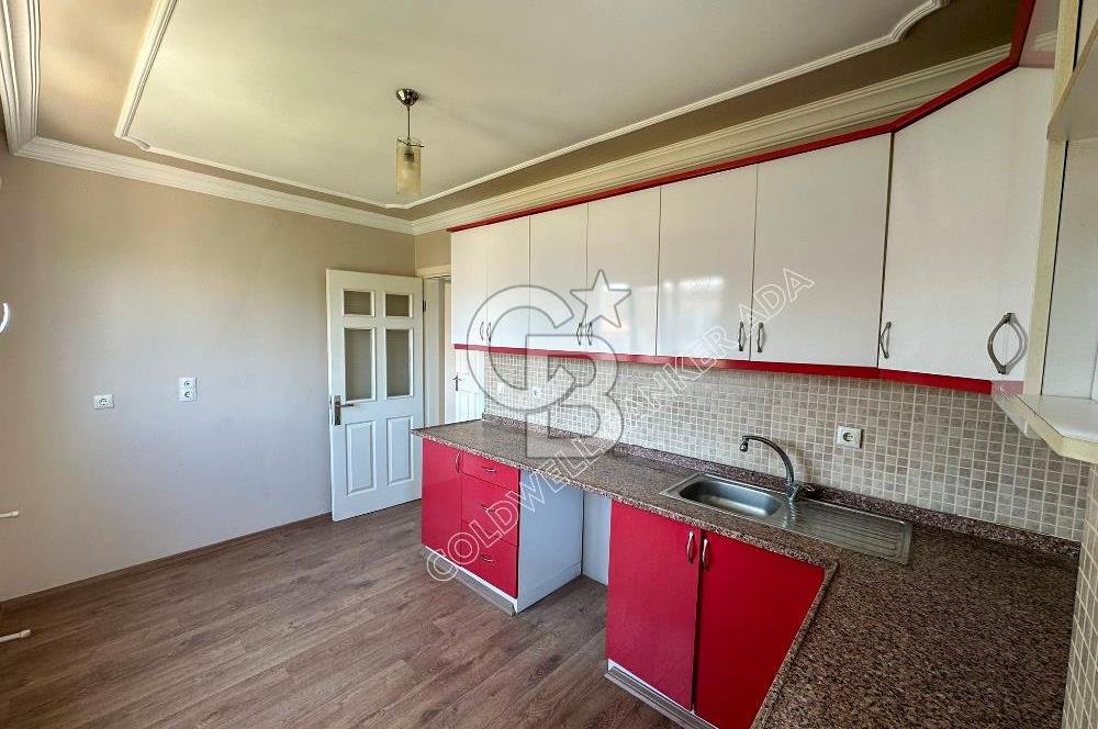 KUŞADASI CAMİATİK TE KİRALIK GENİŞ 3+1 DAİRE