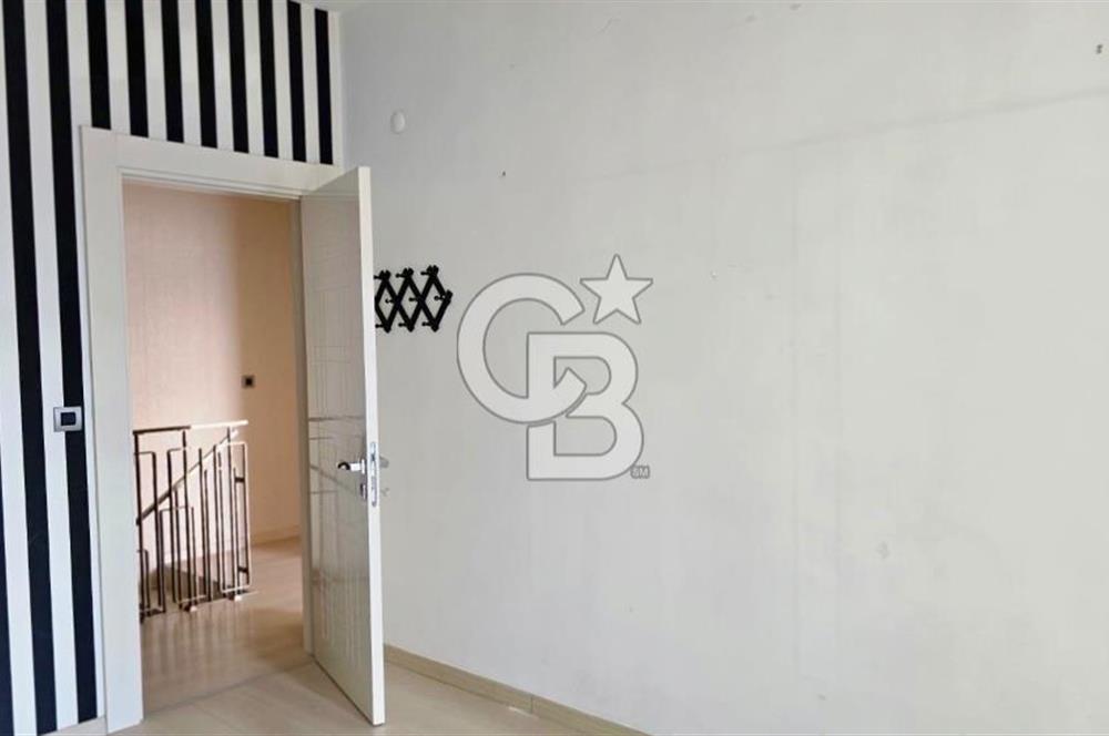 Özlüce'nin Merkezinde Muhteşem Dubleks Daire