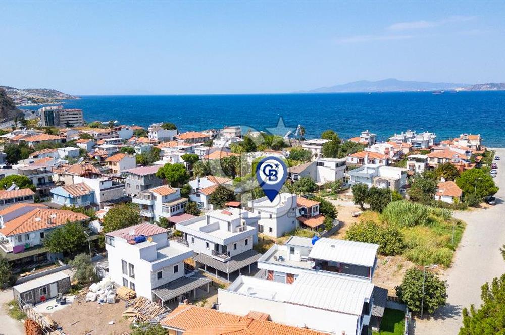 Foça Gencelli'de Satılık 3+1 Teraslı Dubleks Villa